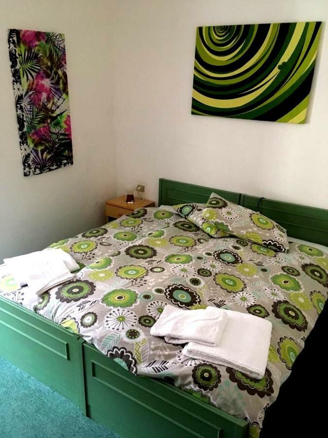 B&B Lo Scoiattolo Nebbiu Extérieur photo