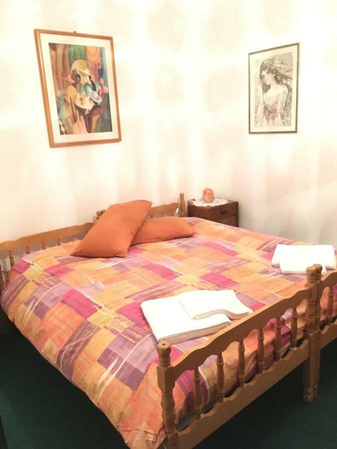 B&B Lo Scoiattolo Nebbiu Extérieur photo